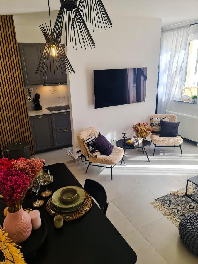 New - Apartment Finis Сень Екстер'єр фото