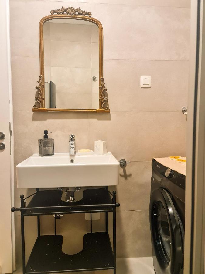 New - Apartment Finis Сень Екстер'єр фото