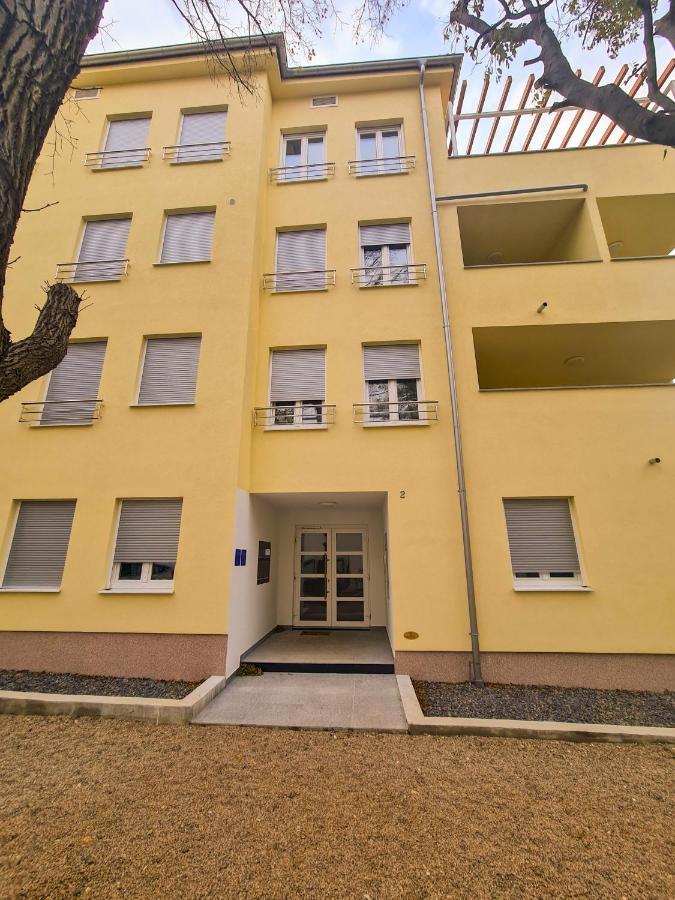 New - Apartment Finis Сень Екстер'єр фото